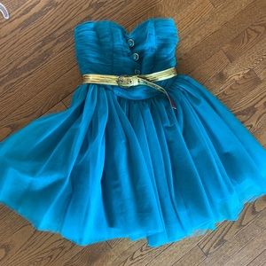 Strapless tulle party dress. Worn once for a grade 8 graduation